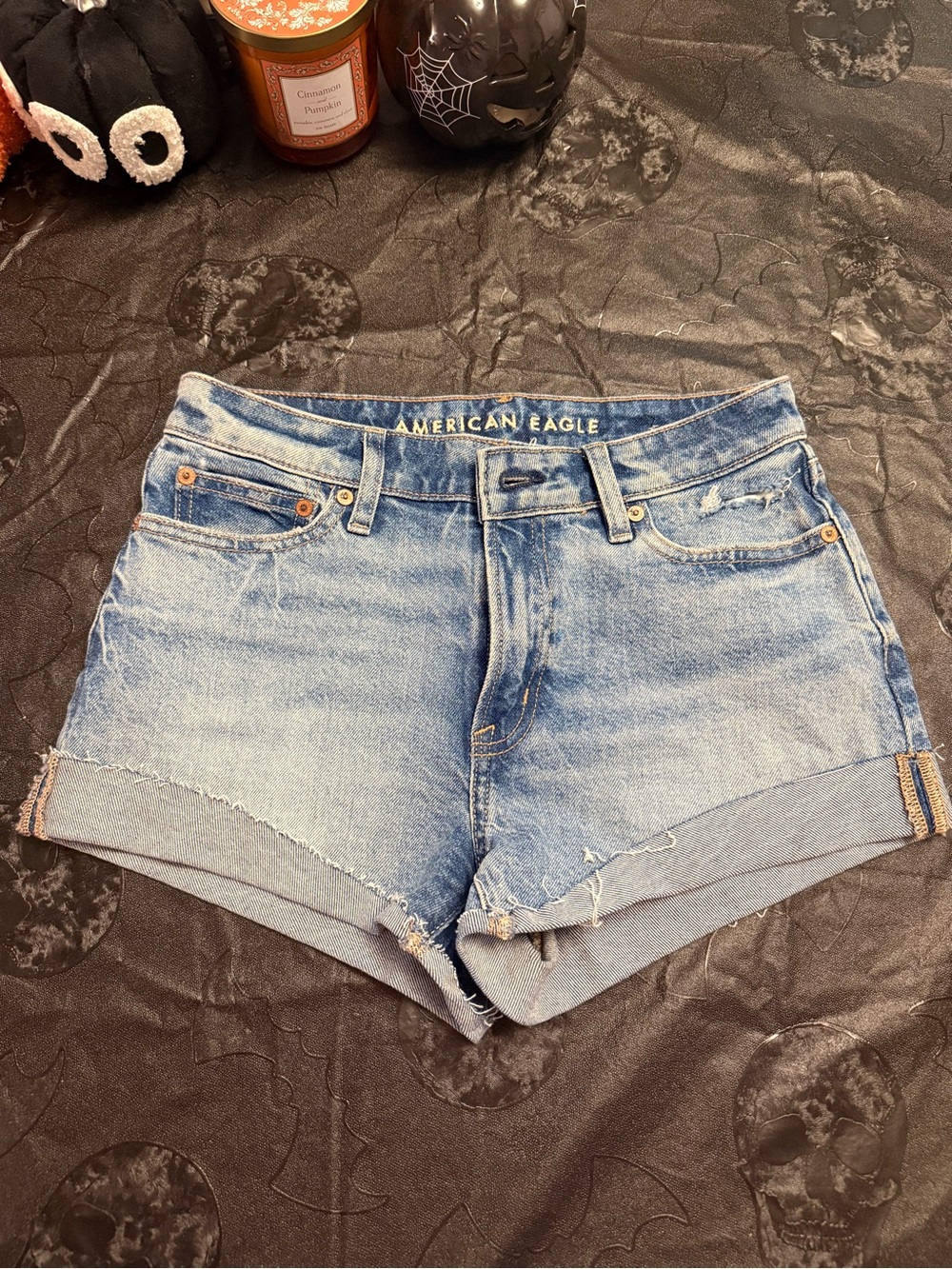 American Eagle Outfitters Light Wash Distressed Denim Cutoff Shorts